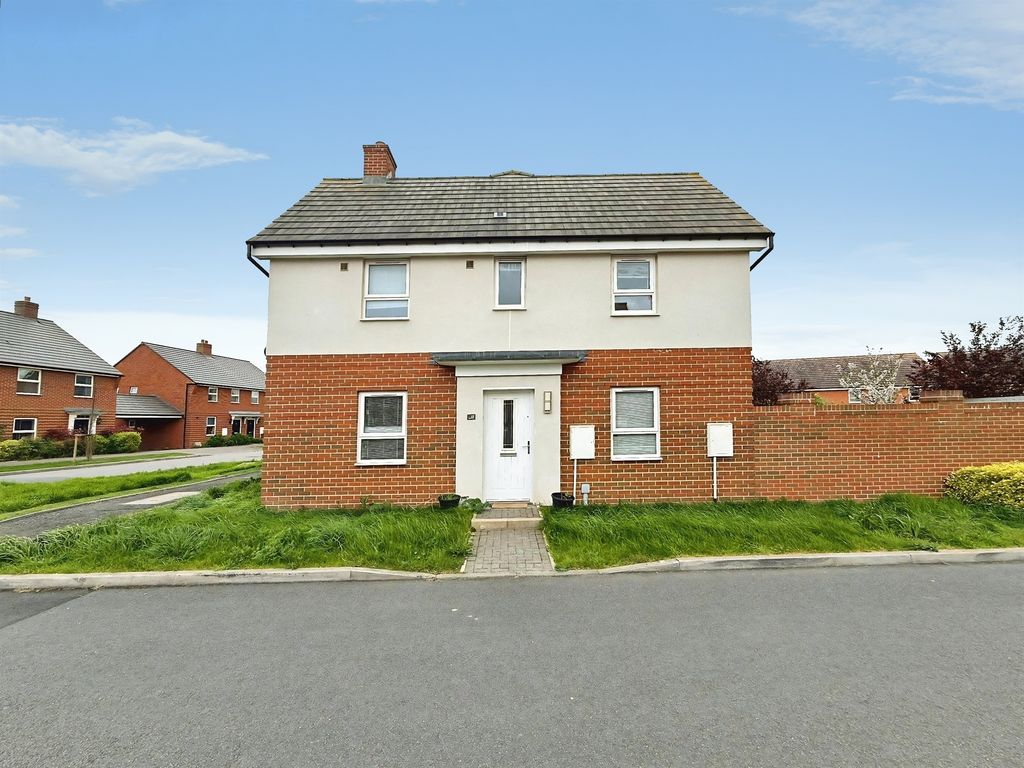 Property photo 1 of 17