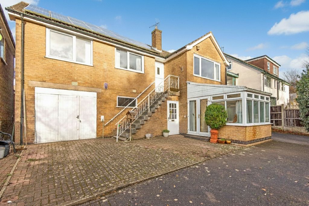 Property photo 1 of 24