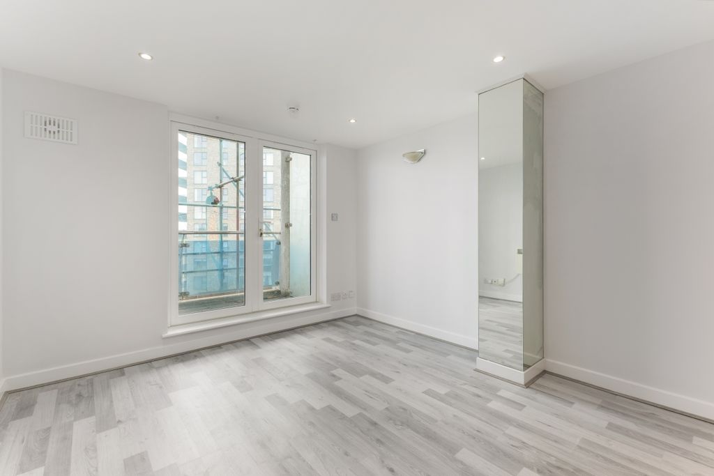 Property photo 2 of 7 2