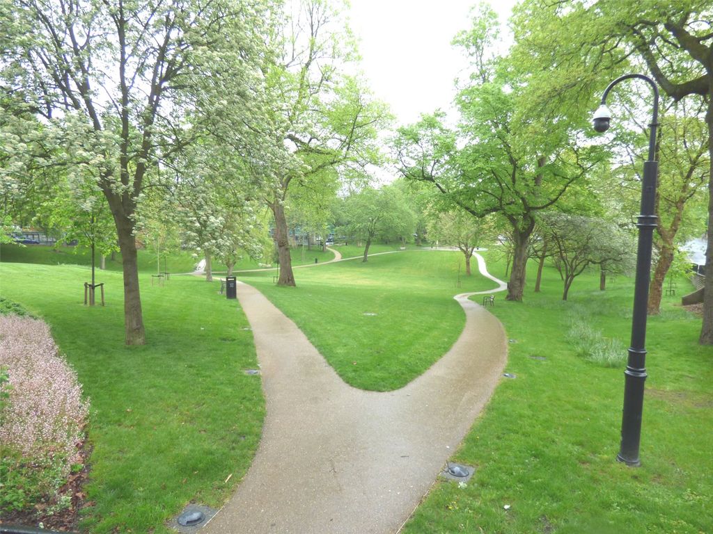 Property photo 2 of 22 Front Views