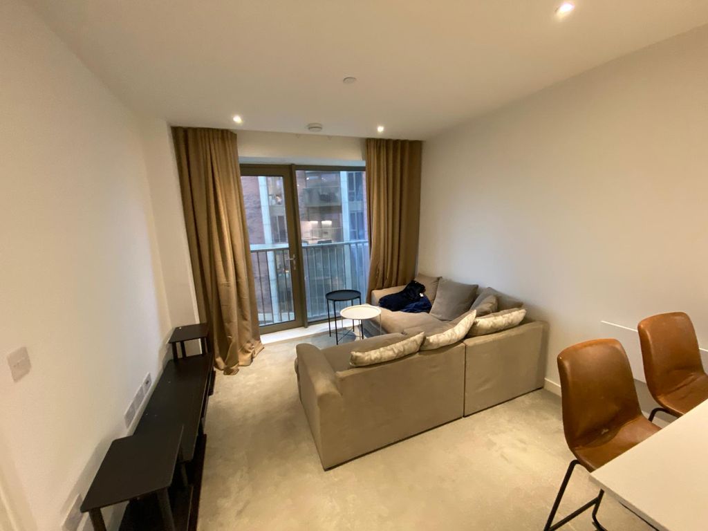 Property photo 2 of 29