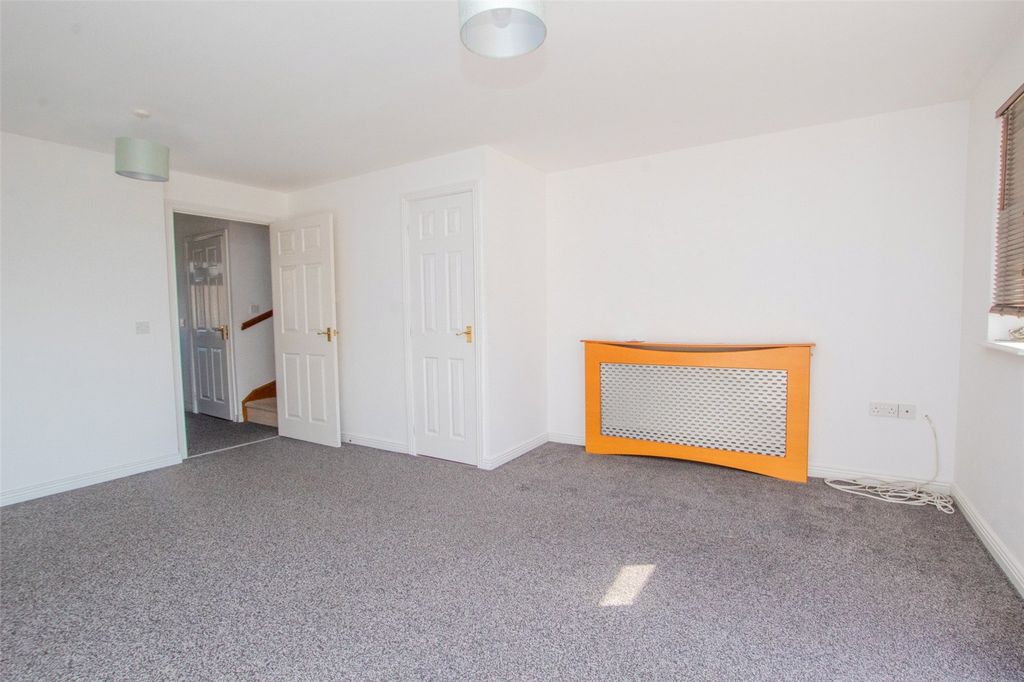 Property photo 2 of 14 Picture No. 48