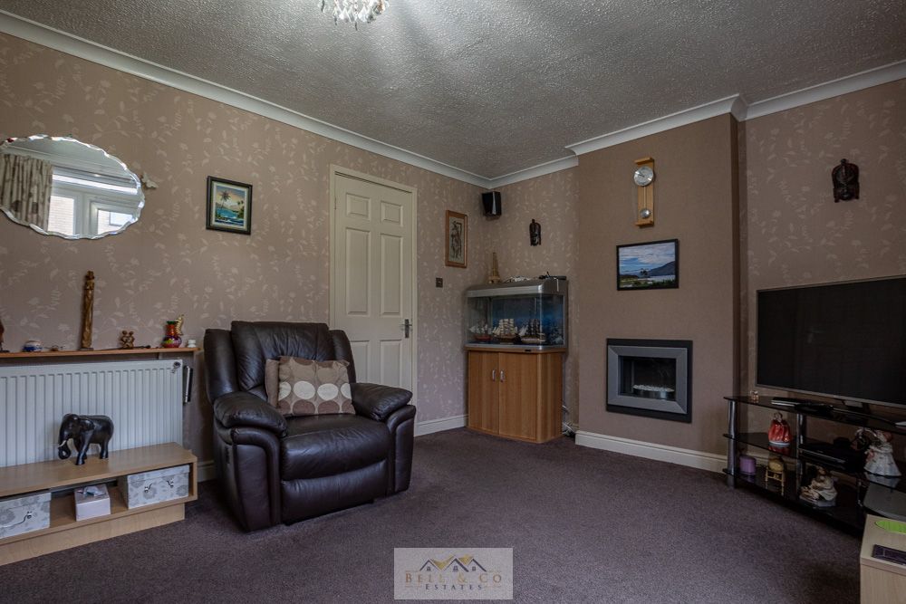 Property photo 3 of 23 Lounge 1.3