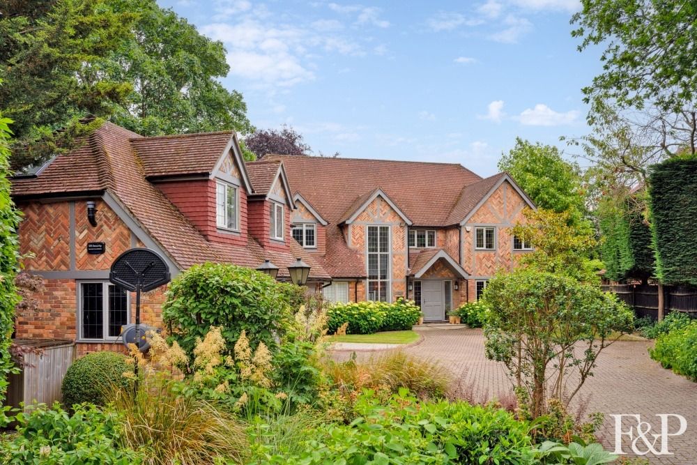 Property photo 1 of 41 4216322