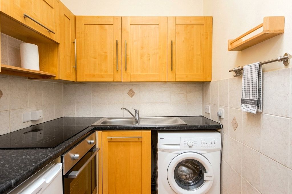 Property photo 3 of 16 Picture No. 07