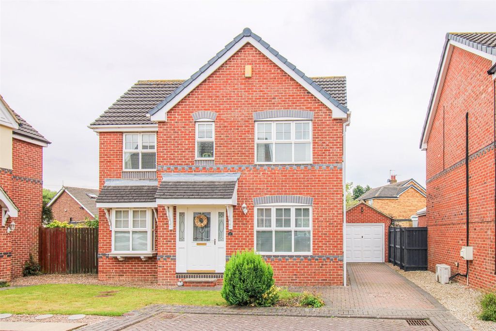 Property photo 1 of 14