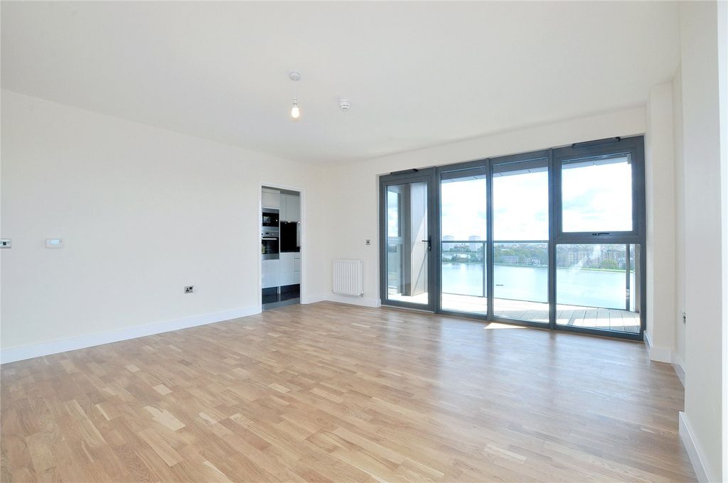 Property photo 2 of 14 Reception