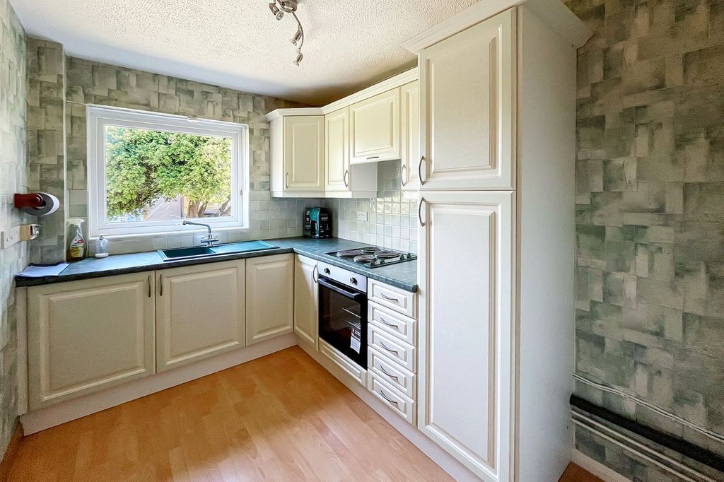 Property photo 2 of 12 Picture No. 06