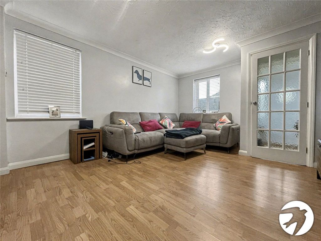 Property photo 2 of 11 Picture No. 08