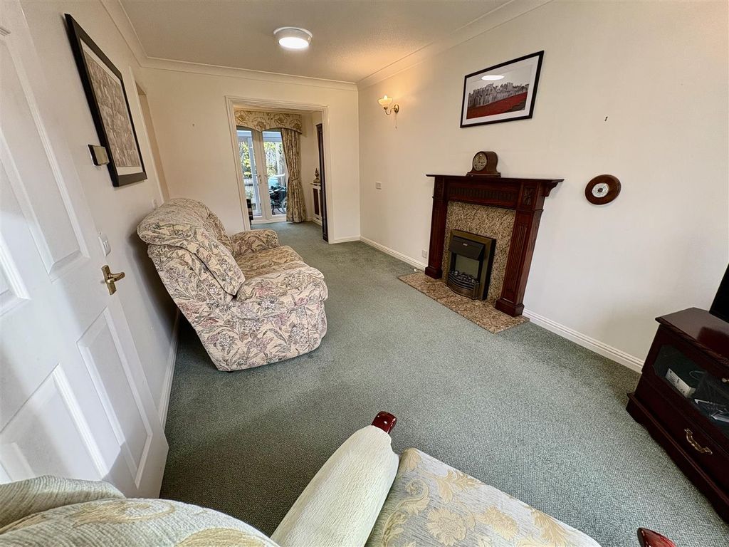 Property photo 2 of 24 Main Reception