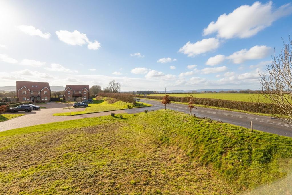 Property photo 2 of 11 View From Front.Png