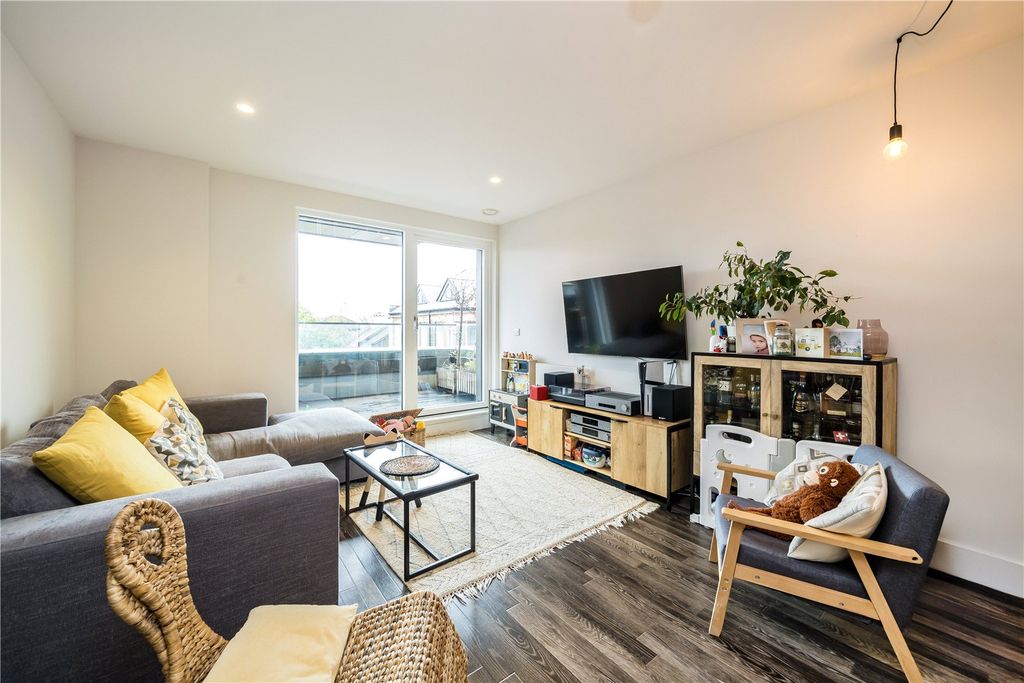 Property photo 2 of 11 Picture No. 06