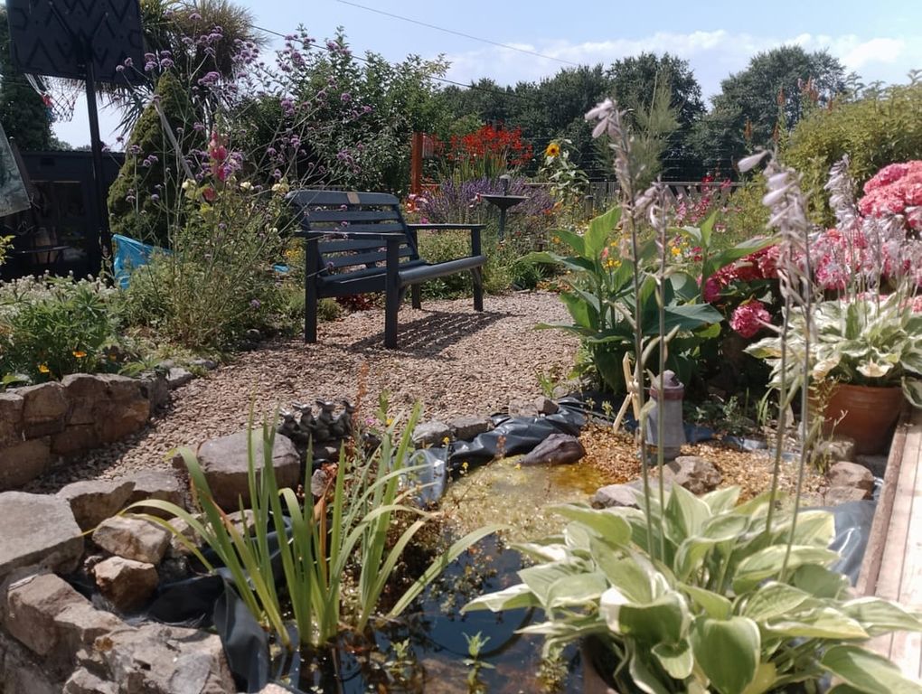 Property photo 2 of 60
