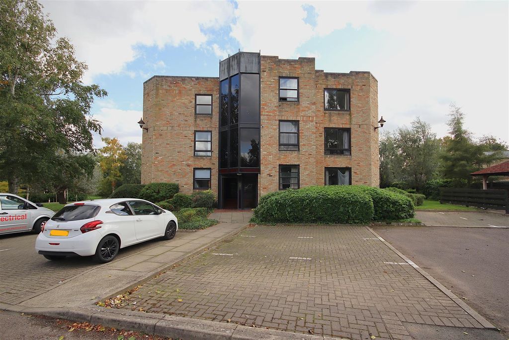 Property photo 1 of 9 Img_6935.Jpg