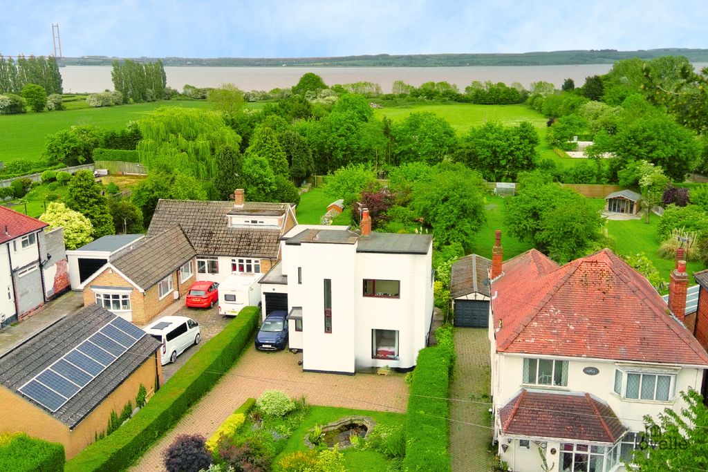 3 bed detached house for saleFerriby High Road, North Ferriby, East Riding Of Yorkshire HU14