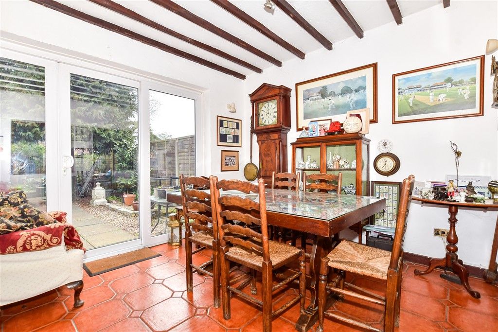Property photo 3 of 17 Kitchen/Dining Area