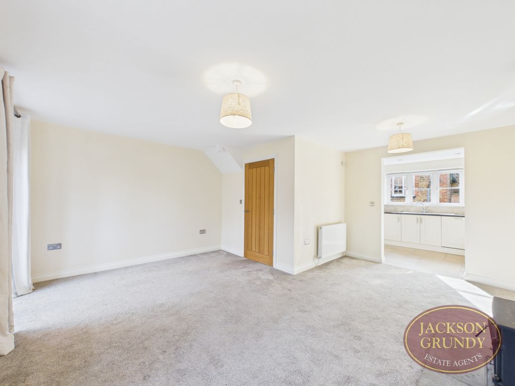 Property photo 3 of 19 Bakehouse Lane