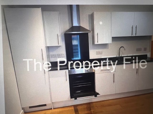 Property photo 1 of 3