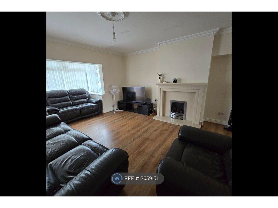 Property photo 3 of 21