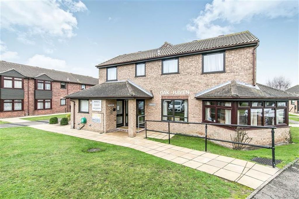 Property photo 1 of 13 (Main)