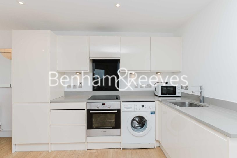 Property photo 2 of 20