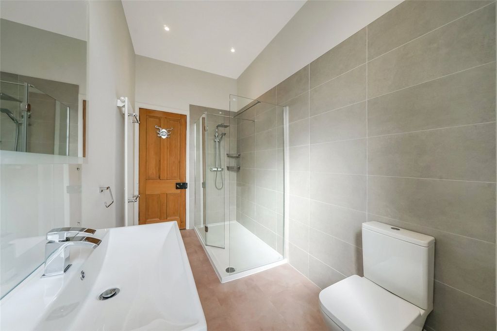 Additional image 20 of 3 bed semi-detached house for saleWalker Terrace, Tillicoultry, Clackmannanshire FK13