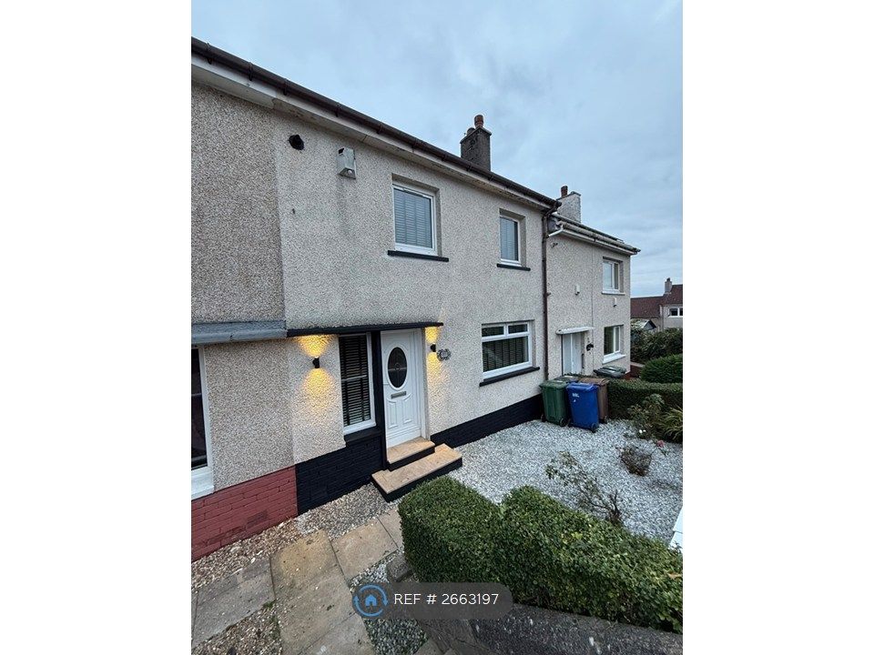 Property photo 1 of 17 Front