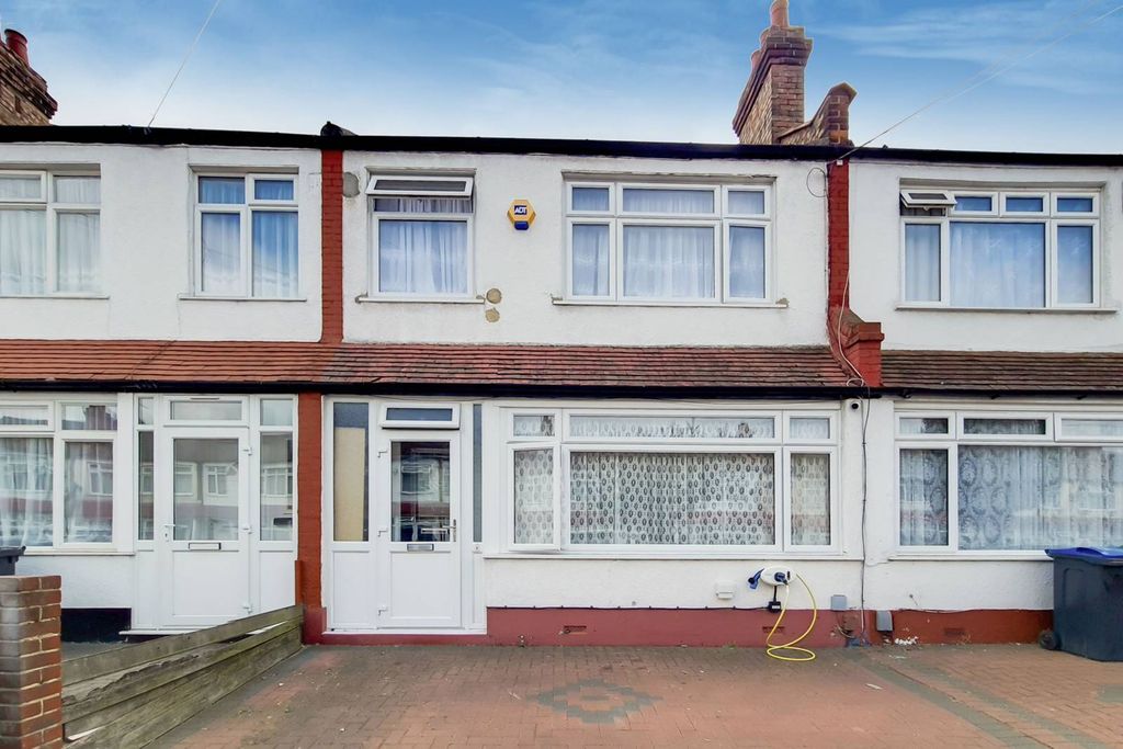 Property photo 1 of 14