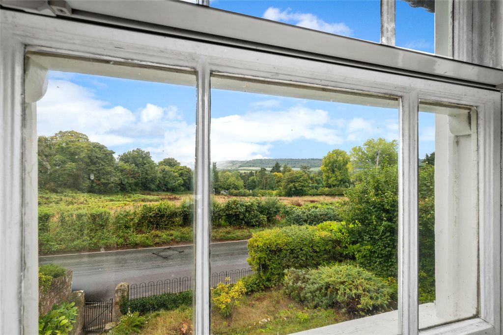 Property photo 2 of 17 Picture No. 07