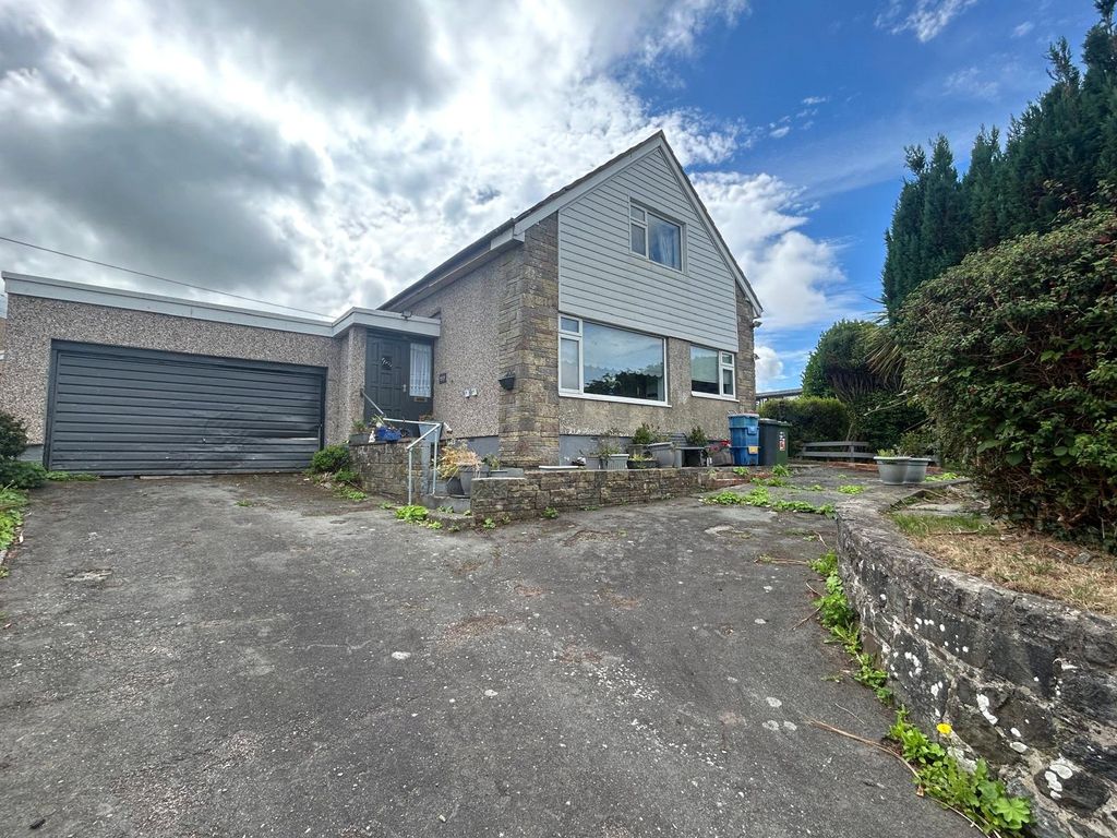 Property photo 1 of 19 Picture No. 01