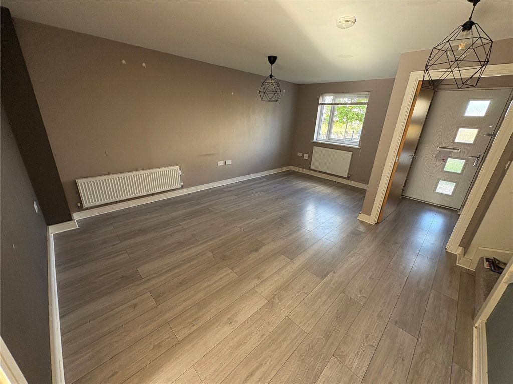 Property photo 2 of 11 Picture No. 39