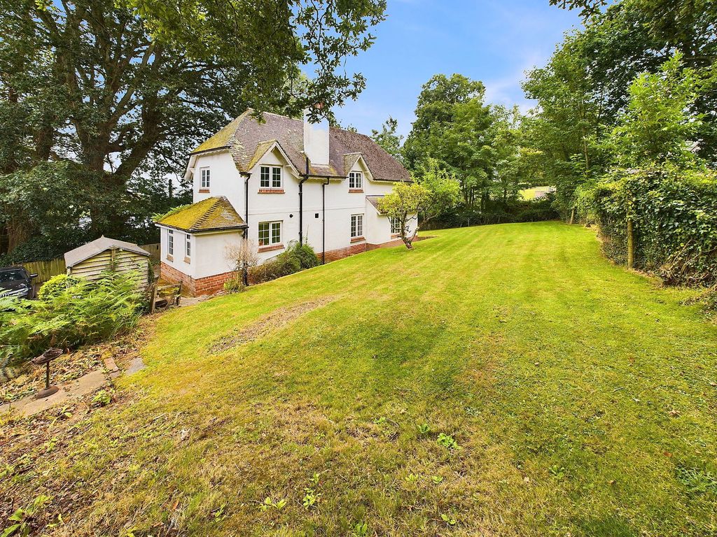 Property photo 1 of 27