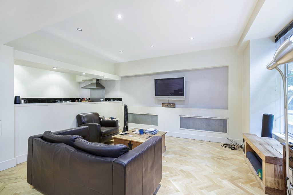 Property photo 2 of 8 Living Room