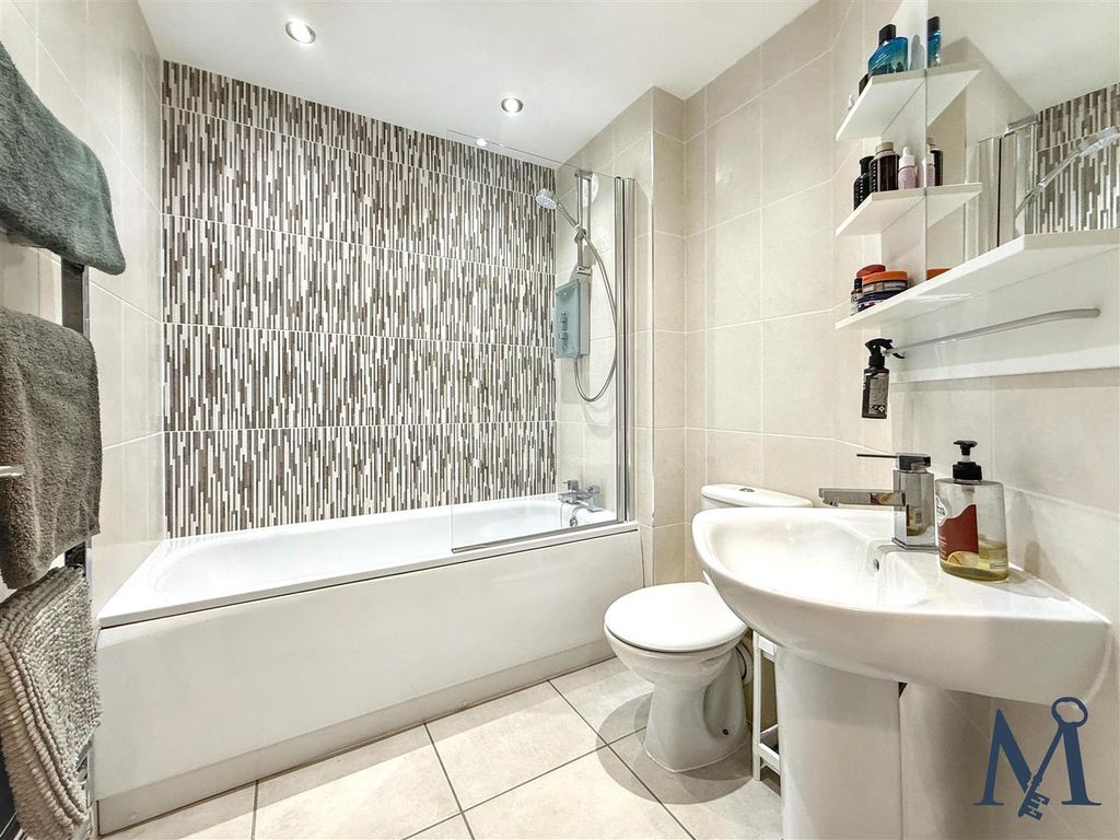 Additional image 17 of 3 bed property for saleCoronet Drive, Ibstock LE67