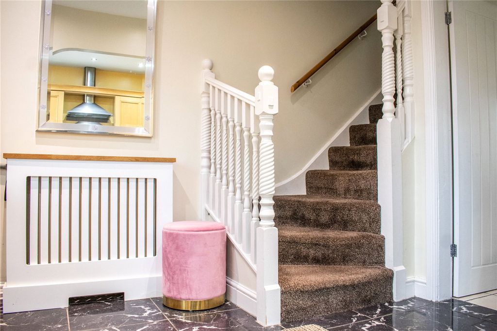 Property photo 2 of 18 Picture No. 08