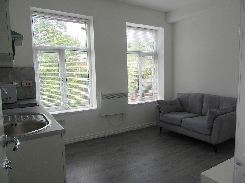 Property photo 2 of 6 Open Plan Lounge