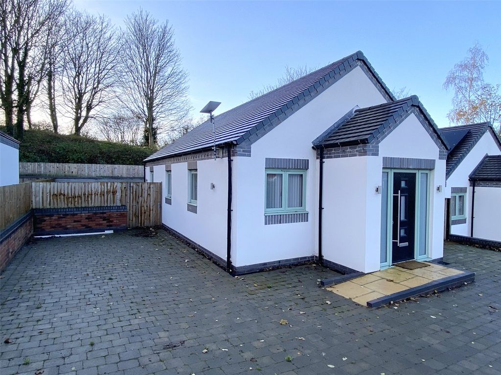 Property photo 1 of 21 Picture No. 28