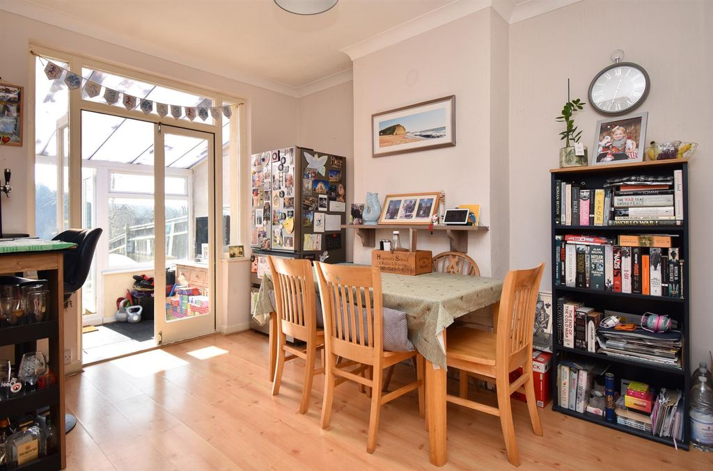 Property photo 3 of 20 Kitchen/Diner