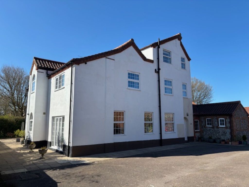 Property photo 1 of 26