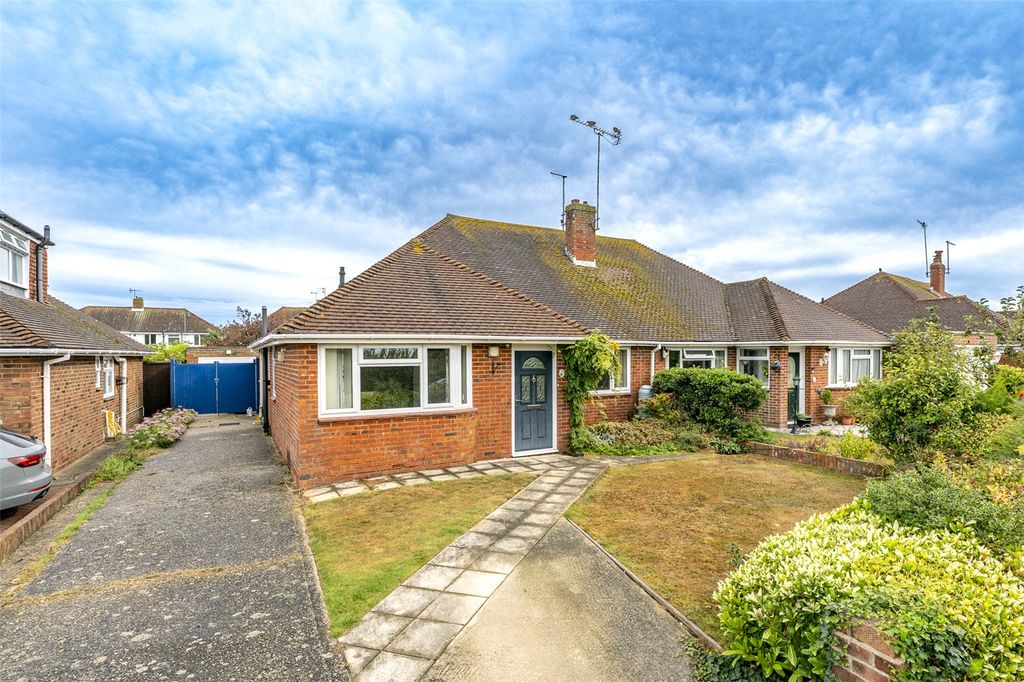 Property photo 1 of 27 Picture No. 25