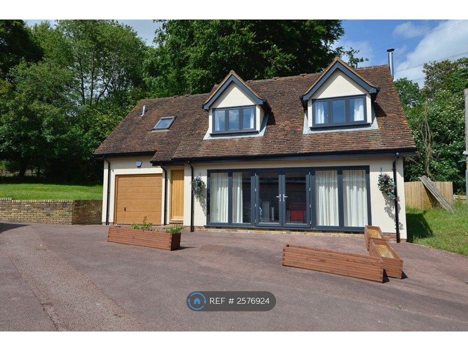 Property photo 1 of 9 One Bedroom Cottage
