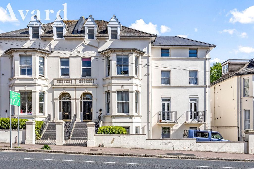 Property photo 1 of 15 4.Jpeg