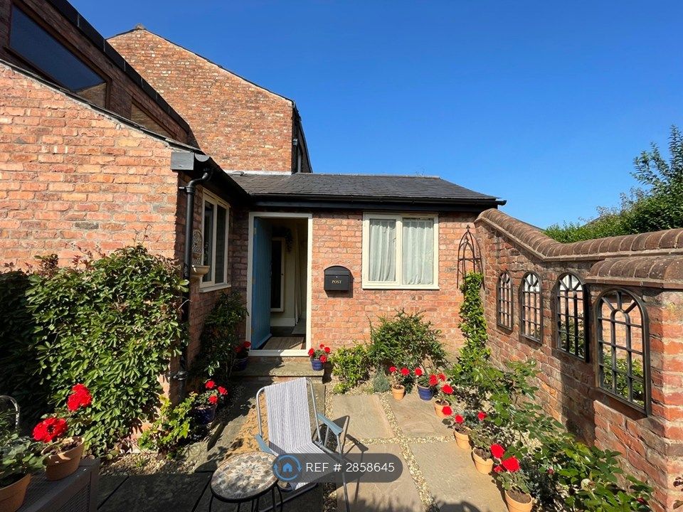 Property photo 1 of 33