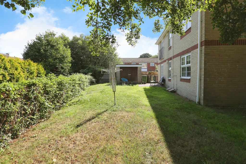 Property photo 3 of 14