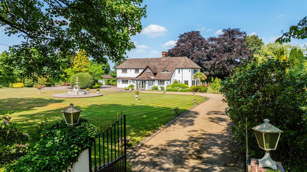 Property photo 1 of 36 Meadows Drone - (11).Jpg