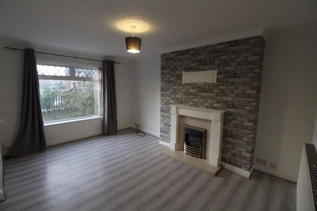 Property photo 2 of 12 Img_1400.Jpg