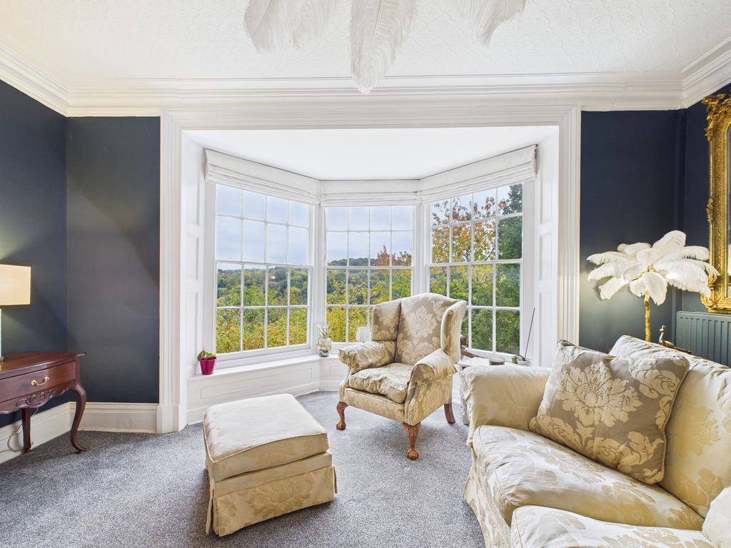 Property photo 3 of 22 Photo 2