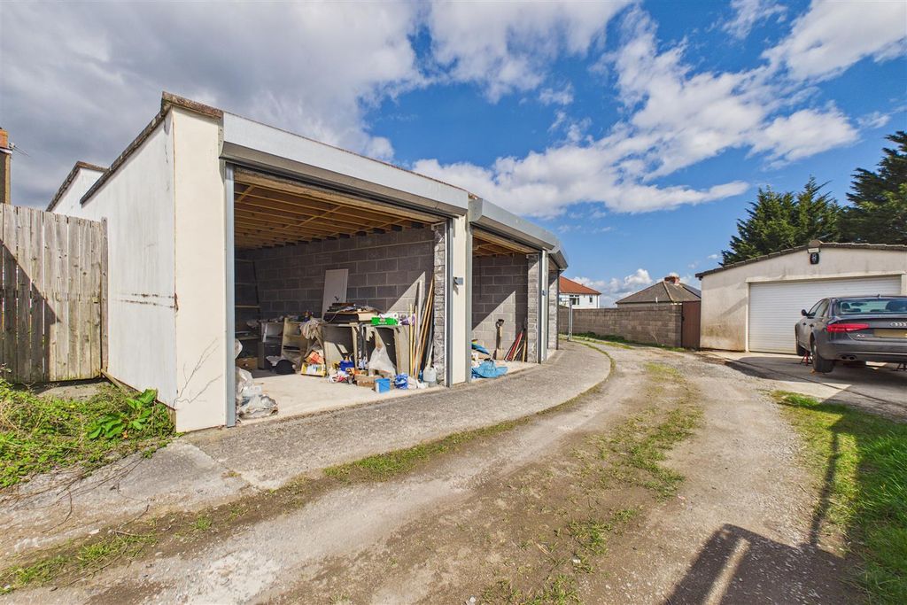 Additional image 6 of 4 bed flat for saleHighridge Road, Bishopsworth, Bristol BS13