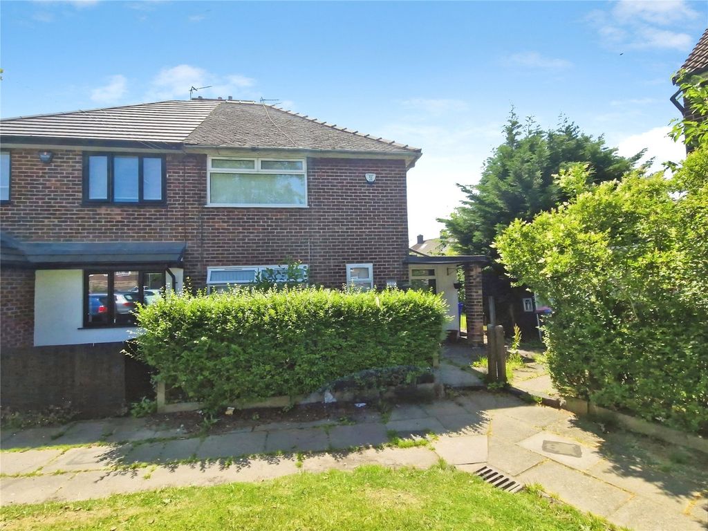 Property photo 1 of 18 Picture No. 01