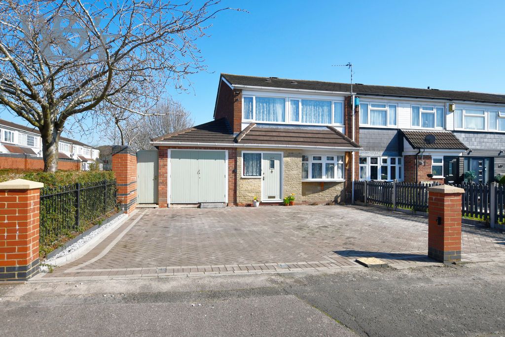 Property photo 1 of 25 Photo 50